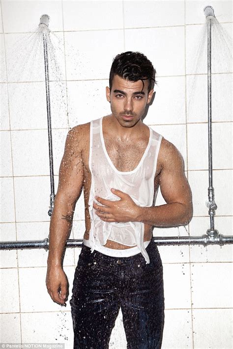 joe jonas nude